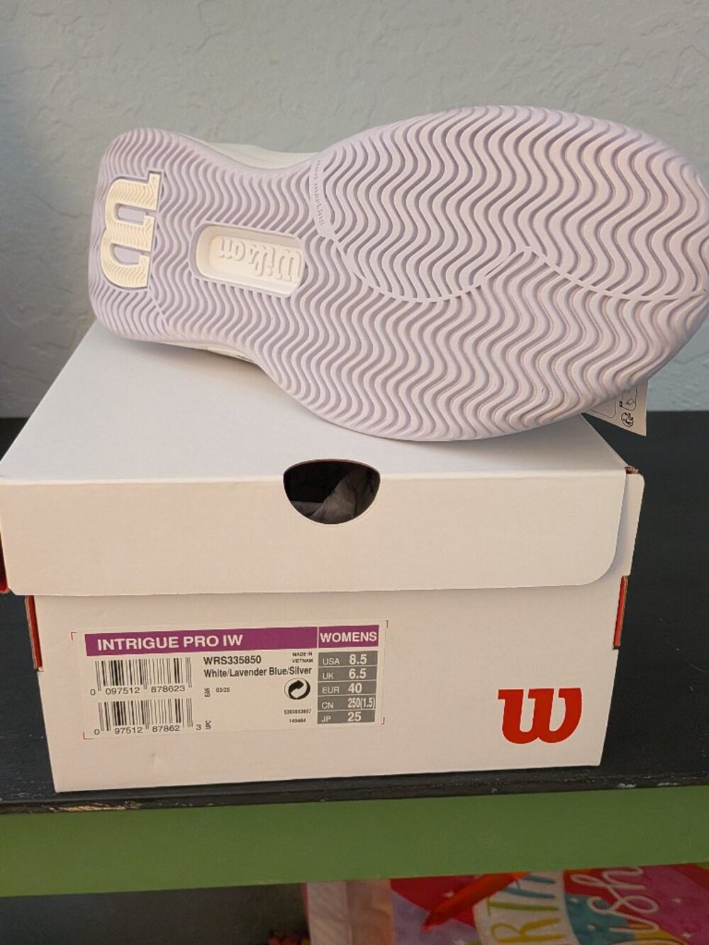 Wilson Intrigue Pro IW size 8,5 - Picture 2 of 2
